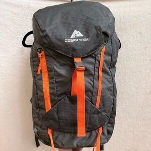 Ozark Trail Atka Daypack Backpack 28L Lightweight Travel backpack Gray/Orange